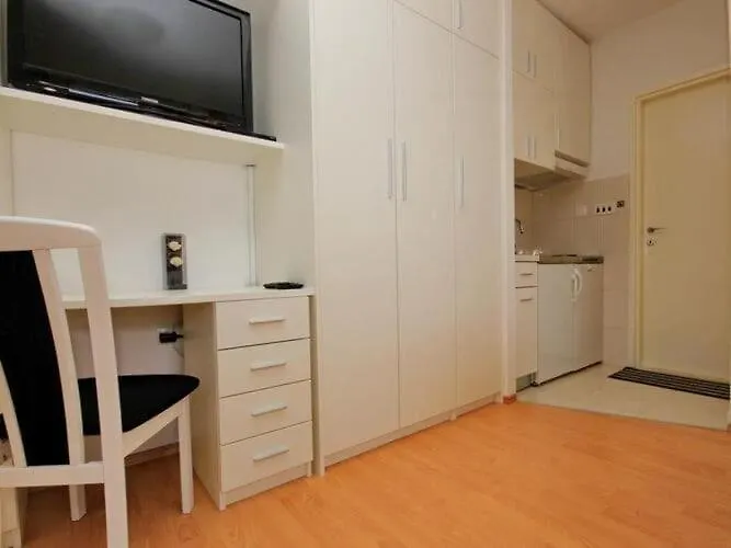 Apartamento Charming Arena - One Bedroom With Terrace And Sea View *