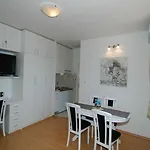 Charming Arena - One Bedroom With Terrace And Sea View Апартаменты *