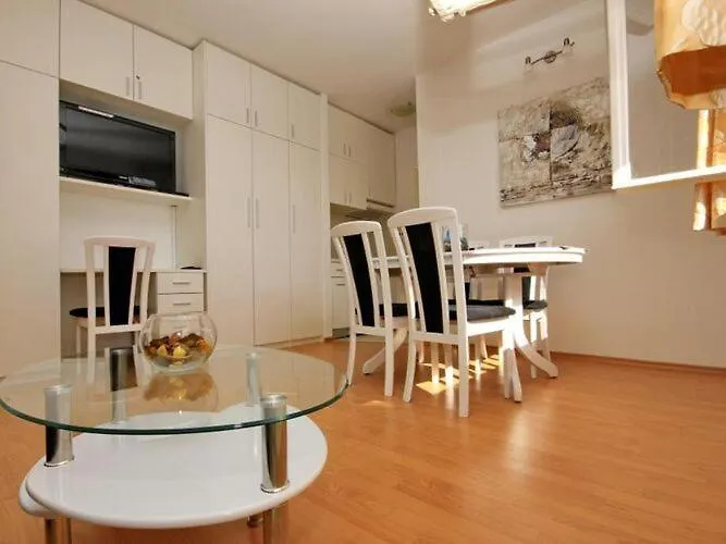 Charming Arena - One Bedroom With Terrace And Sea View 두브로브니크